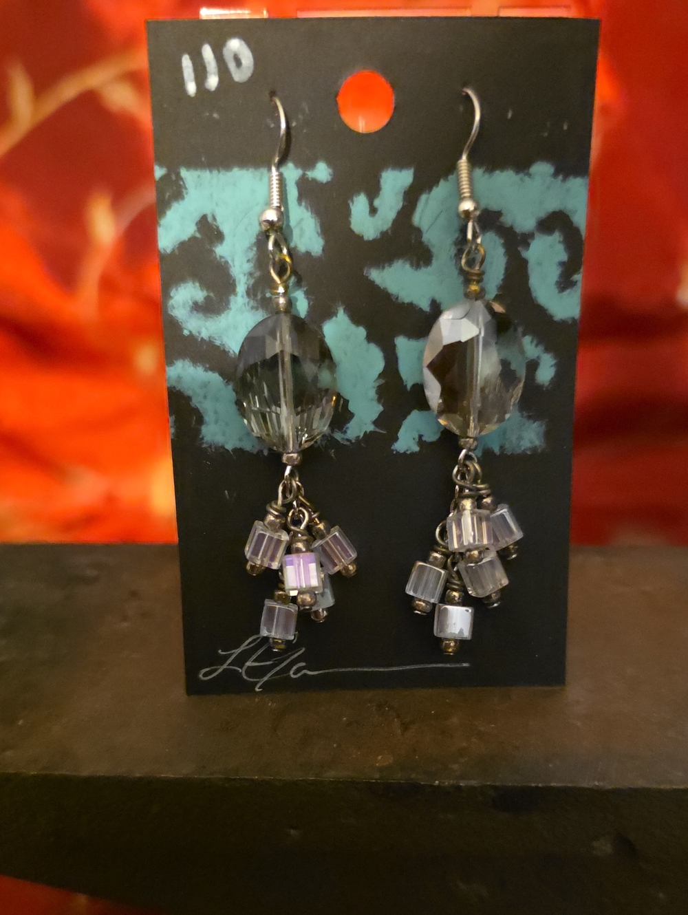 Crystal Drop Cluster Earrings - Gray